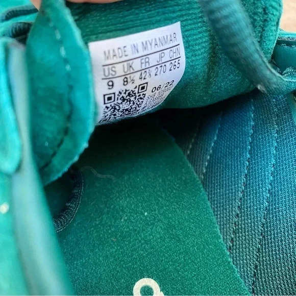 New Adidas Originals Handball Spezial Trainers Sneakers Shoes Green Burgundy - Picture 6 of 13